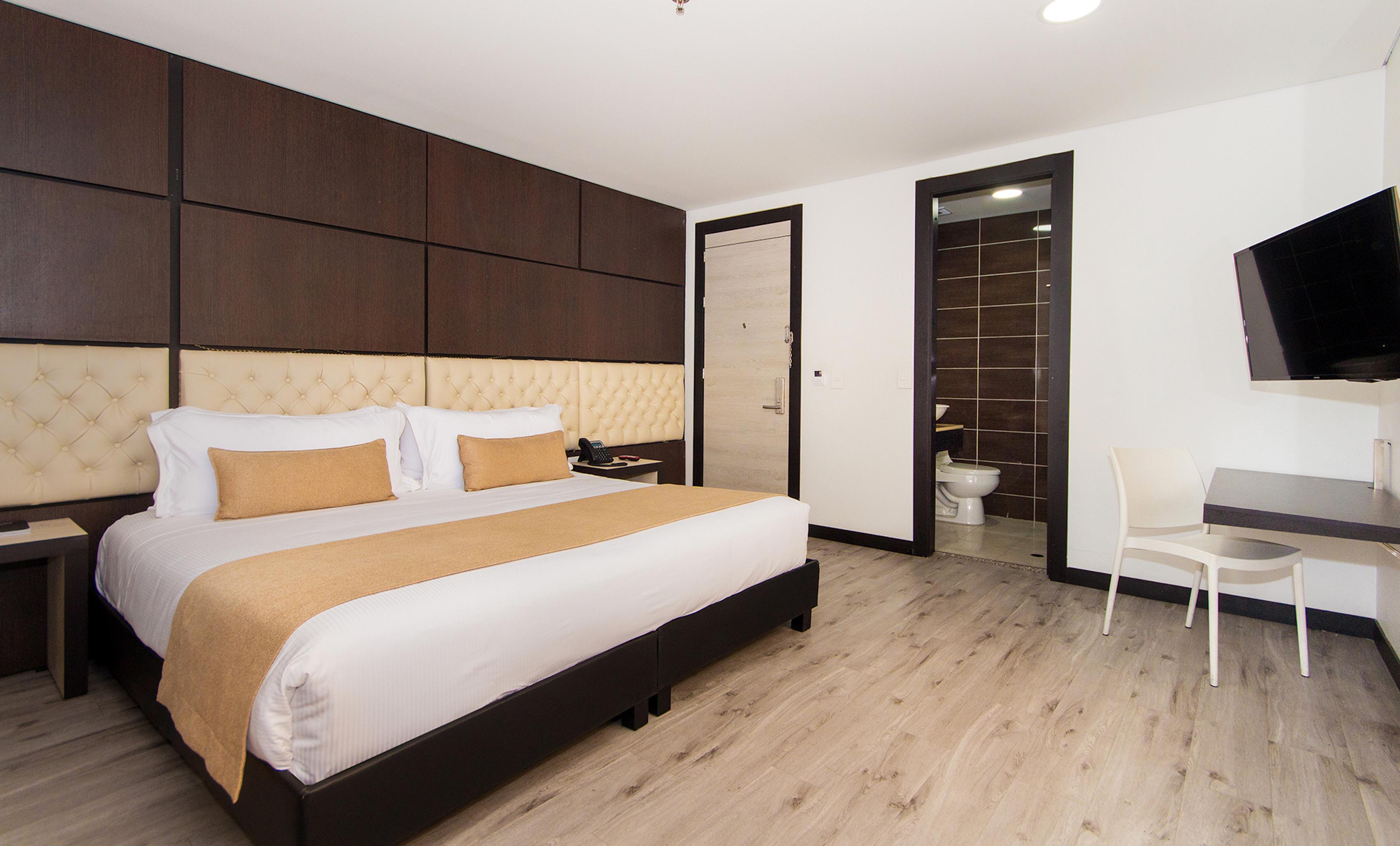 Hotel American Visa Tower Bogota Bagian luar foto