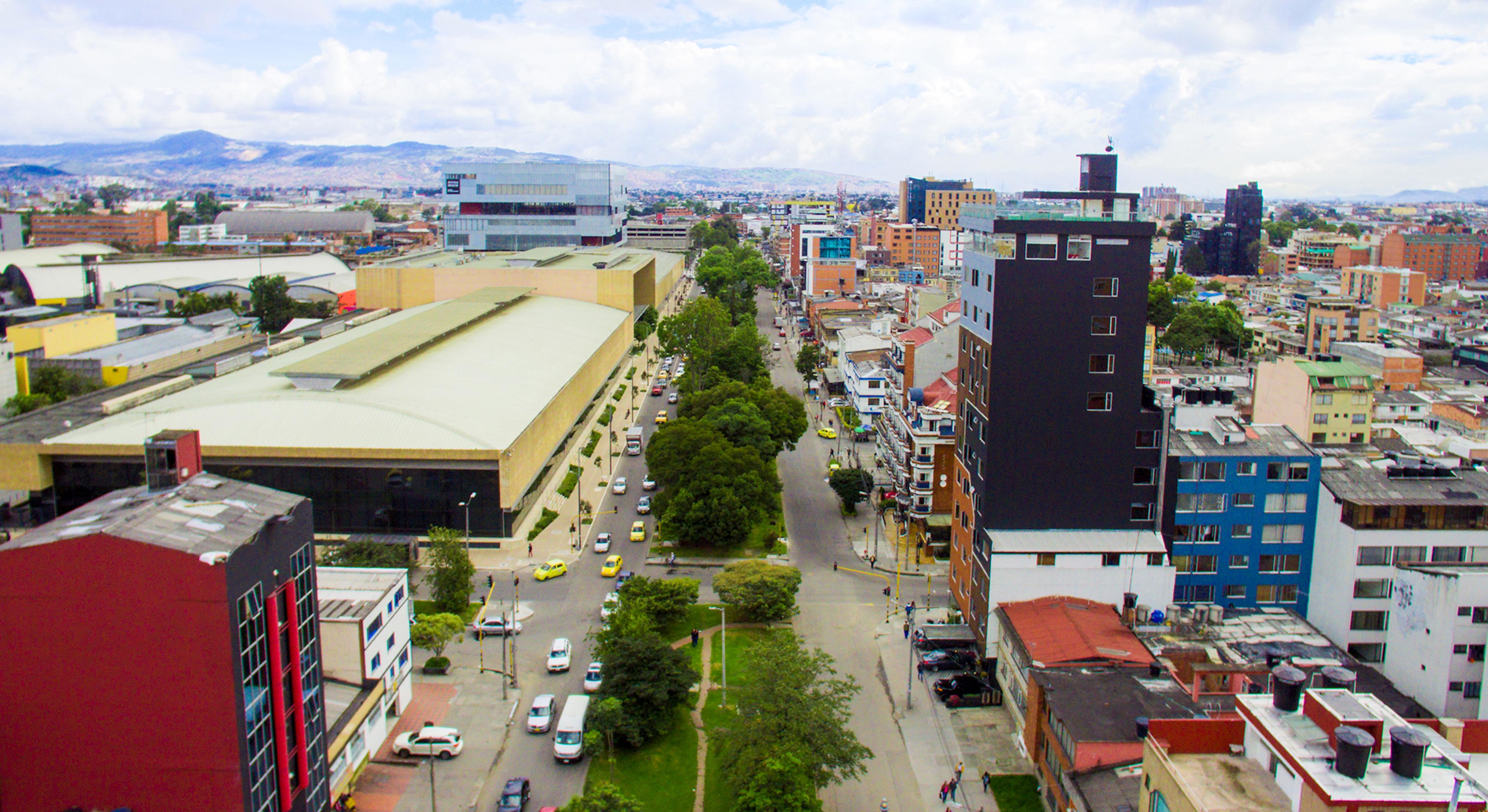 Hotel American Visa Tower Bogota Bagian luar foto